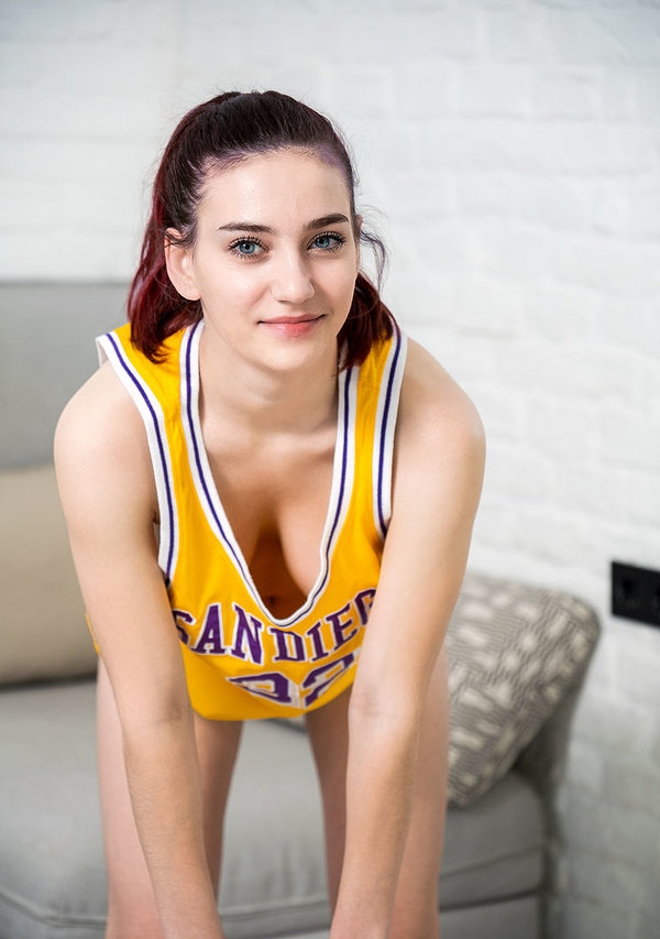 Елена, 28